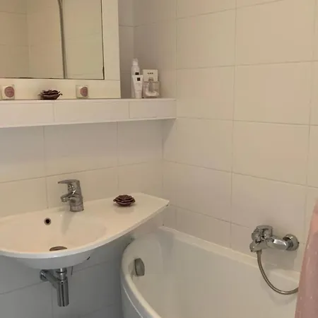 Bright Apapartment In The Heart Of * ברטיסלאבה